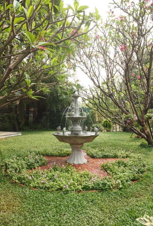 Baan Khun Nine Wang Doem Hotel กรุงเทพมหานคร ภายนอก รูปภาพ